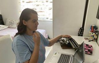 Annesi her gün üniversitenin koridorlarında bekledi,...