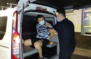Annesinin boğazını kesti, ‘Çok iyiyim’ dedi