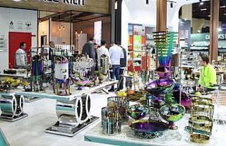 Antalya’da artan turist sayısı fuar sektörüne...