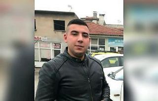Apartman boşluğunda cesedi bulunan genç toprağa...