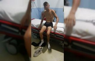 Arnavutköy’de konteynerde oturan çocuklar çakmak...