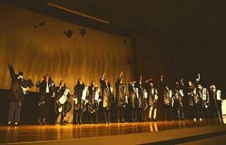 Atçılık meslek yüksekokulunda mezuniyet sevinci