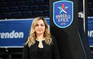 Avrupa’nın zirvesinde bir İzmirli