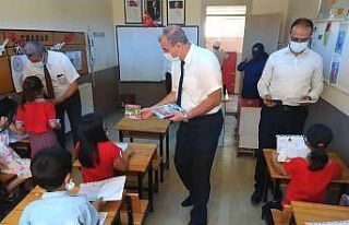 Aydın’da 177 bin öğrenci karne sevinci yaşadı