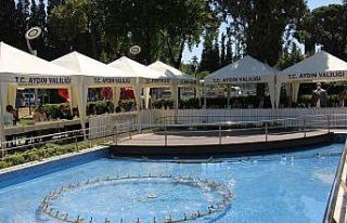 Aydın’da il protokolü bayramlaştı