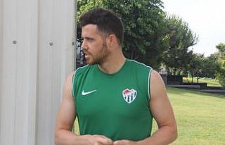 Aykut Akgün yeniden Bursaspor’da