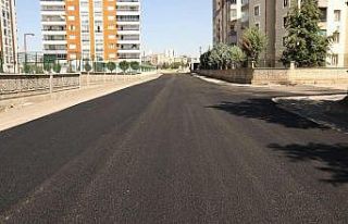 Bağlar’da yenilenen kaldırımlar göz kamaştırıyor