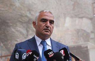 Bakan Ersoy turizm sezonu için umutlu konuştu