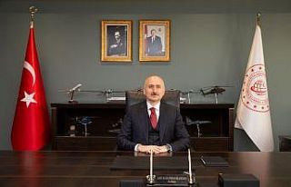 Bakan Karaismailoğlu: “68 bin 577 km yolda, bin...