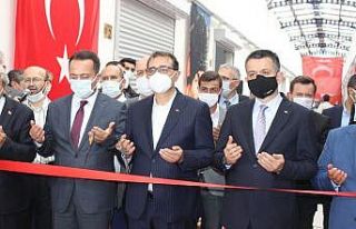 Bakanlar Dönmez ve Pakdemirli karpuz sezonunu açtılar