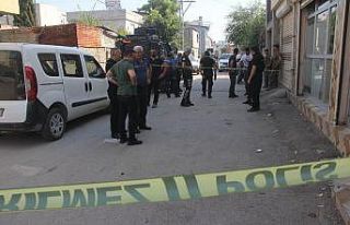 Bakkala giderken maganda kurşunuyla vuruldu