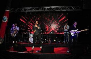 Balçova’da çim konserlerinin ilki coşku dolu...