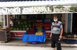 Balık tezgahları yerini manav tezgahlarına bıraktı
