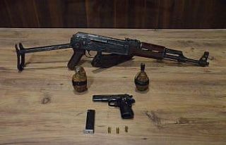 Bankaya ait aracı soyan PKK’lı Van’da yakalandı