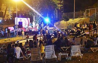 Barış Plajı, eğlencenin yeni adresi oldu