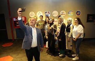 Başkan Bıyık, gençlerle bir araya geldi