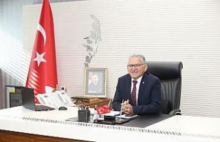 Başkan Büyükkılıç: “Basın sağlıklı kamuoyu...