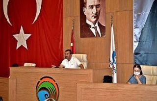 Başkan Çetin: "Belediyelerden 6 ay kesinti...