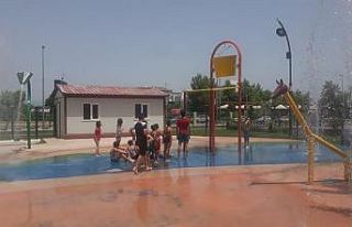 Başkan Ergün’den çocuklara karne hediyesi