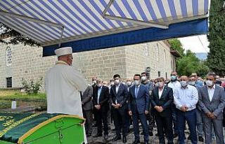 Başkan Ocak’ın annesi toprağı verildi