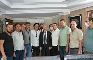 Başkan Özbek, gazetecilerle bir araya geldi