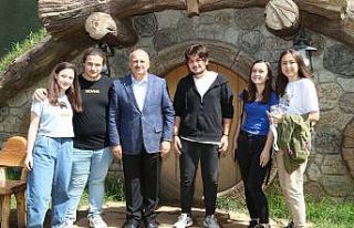Başkan Tavlı, gençlerle buluşmaya devam ediyor