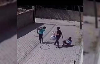 Batman’da kablo hırsızları güvenlik kamerasına...