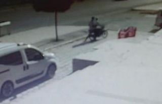 Batman’da motosiklet hırsızları güvenlik kamerasına...