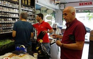 Bayram hem vatandaşın hem de tatlıcıların ağzını...