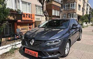 Bayram öncesi kiralık araçlar yoğun talep görüyor