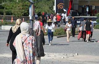 Bayram tatilinde vatandaşlar Harput’a akın etti