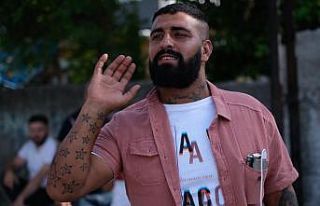 Belgesel-filmin başrol oyuncusu silahlı çatışmada...