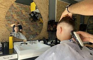 Berberler bayram tıraşlarına başladı