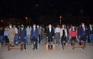 Beytüşşebap’ta vatandaşlar saygı nöbeti tuttu