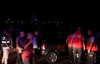 Bigadiç’te trafik kazası, baba ile kızı yaralandı