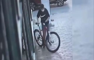 Bisiklet hırsızı kamerada