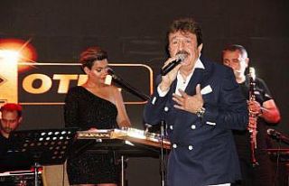 Bodrum’da Ahmet Selçuk İlkan rüzgarı