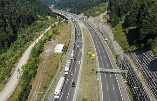 Bolu’da bayram trafiği yoğunluğu başladı