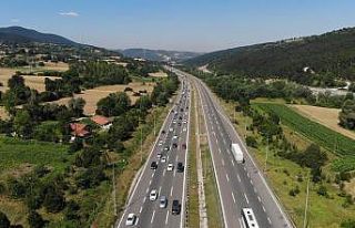 Bolu’da, bayram trafiği yoğunluğu devam ediyor