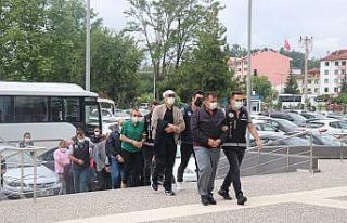 Bolu’da cezaları onanan 8 FETÖ şüphelisi adliyeye...