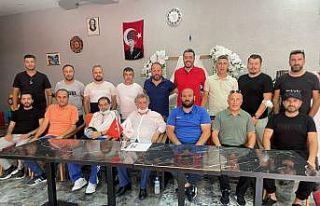 Burgazspor’da Erdem Karataş güven tazeledi