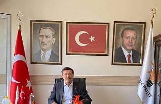 Burhaniye’de AK Parti İlçe Başkanı Gedikoğlu,...