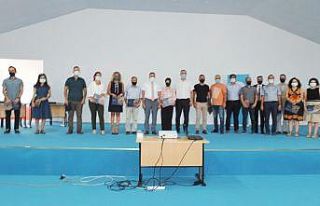 Burhaniye’de başarı öğretmen ve öğrenciler...