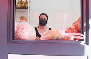 Burhaniye’de ekmekte büyükşehir ucuzluğu