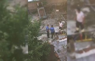 Bursa’da acemi hırsızı itfaiye ekipleri kurtardı