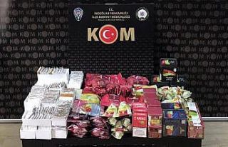 Bursa’da gümrük kaçağı cep telefonları ele...