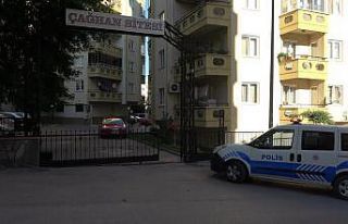 Bursa’da ilginç olay: İşe gitmek için arabasının...