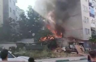 Bursa’da korkutan yangın ev alevlere teslim oldu