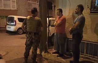 Bursa’da rehine krizi: Kız kardeşlerini rehin...