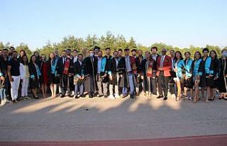 Bursa’da Spor Bilimleri Fakültesi’nde mezuniyet...